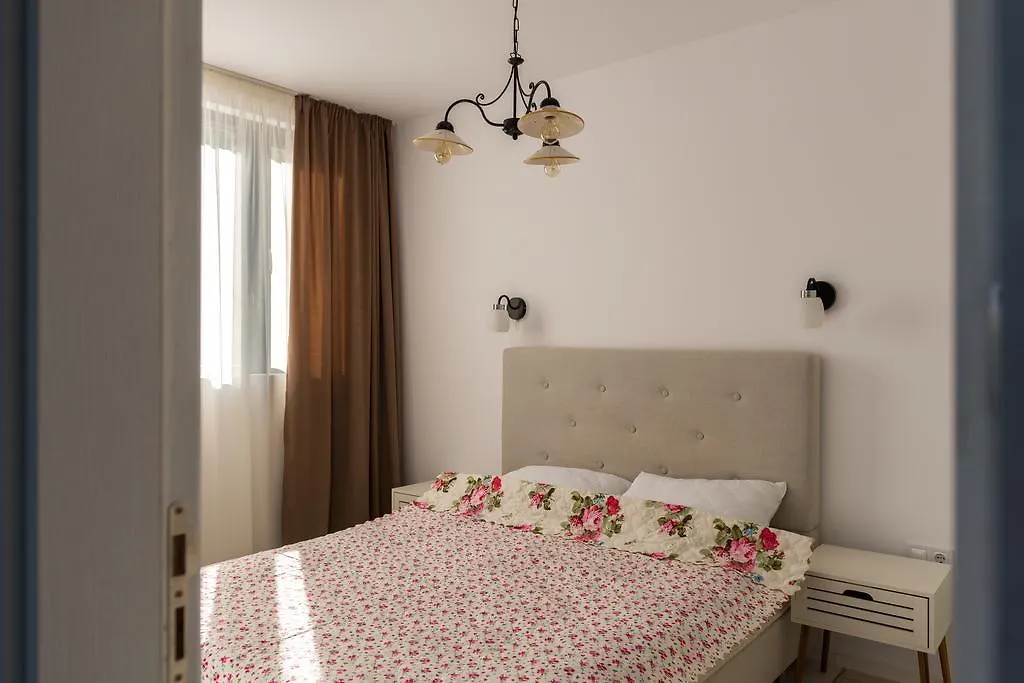 Boutique Home Magnolia Golden Sands Apartment